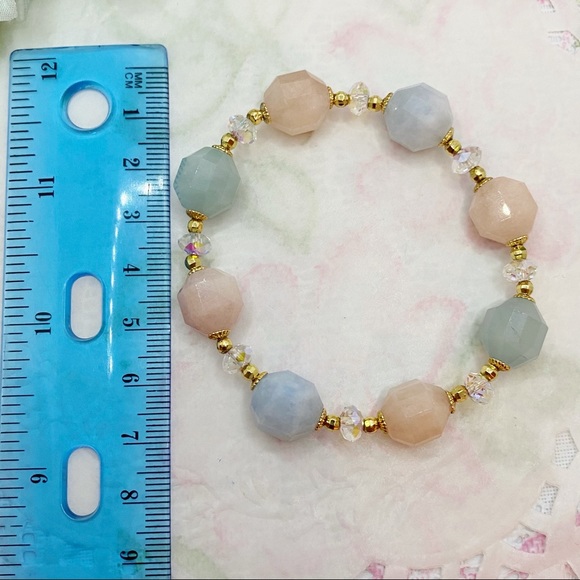 Nature Morganite Crystal Bracelet - Picture 7 of 8